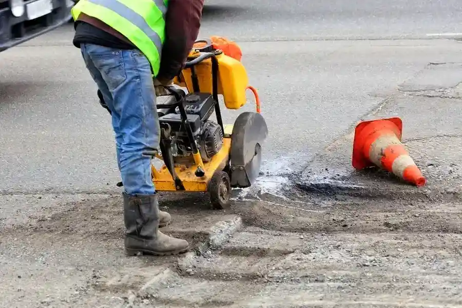 The Different Methods Of Asphalt Patching Explained Bullhead City, AZ The Different Methods Of Asphalt Patching Explained Bullhead City, AZ